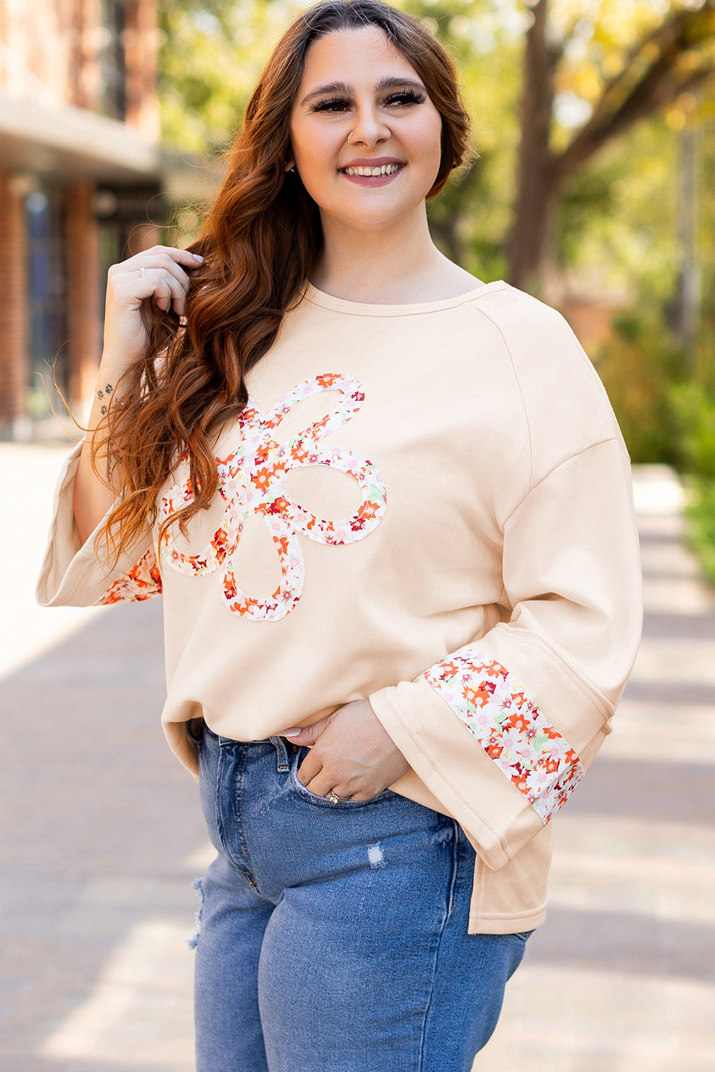 Beige Flower Patched Side Slits Plus Size Top