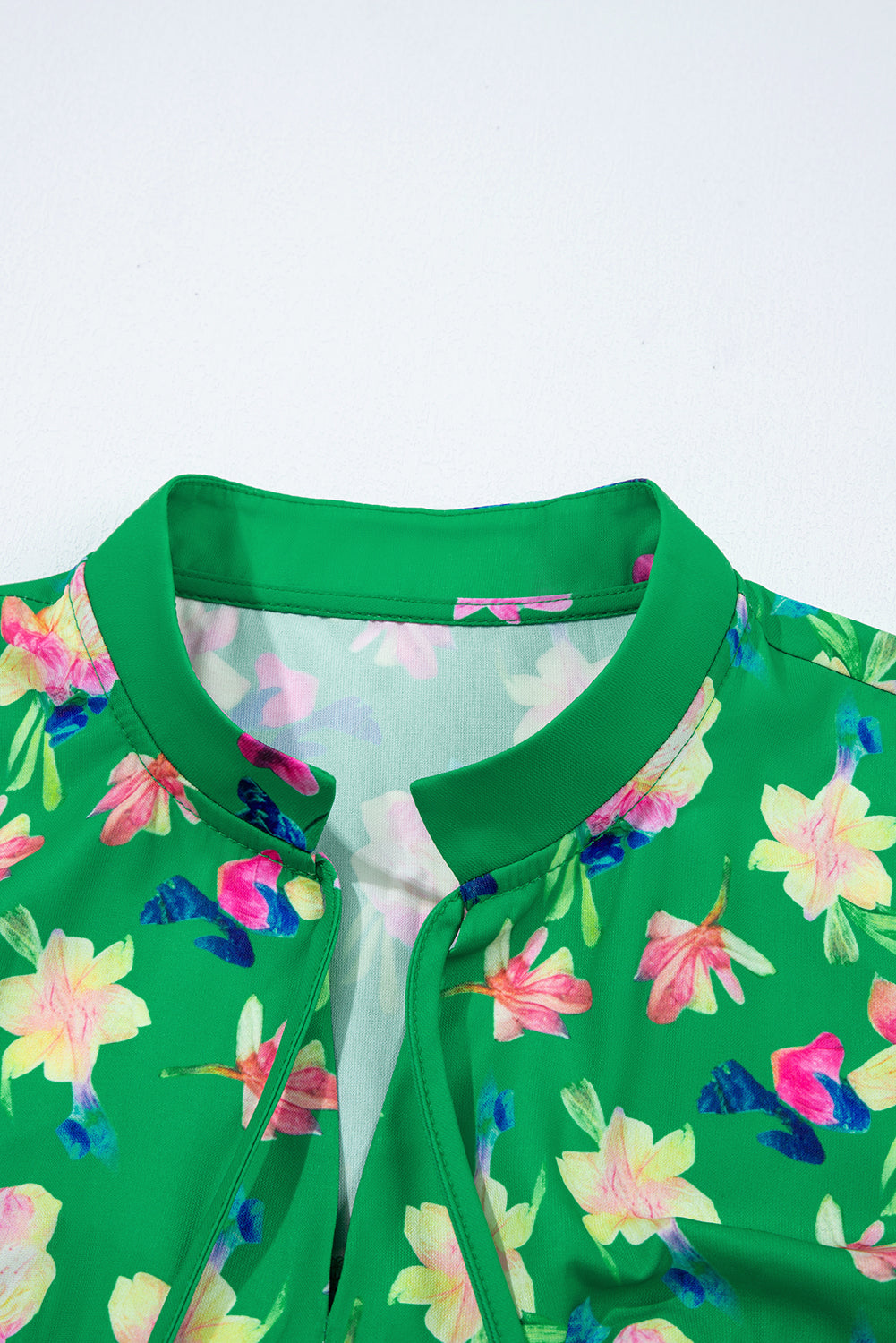 Green Floral Detail Tie Split Neck Puff Sleeve Blouse